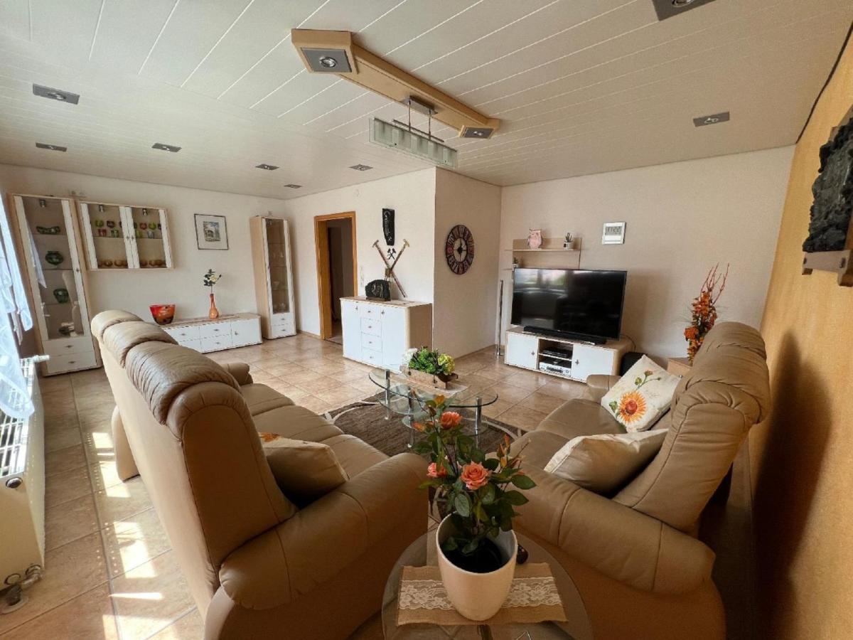 Ferienwohnung "Auszeit" Mit Garten Sankt Oswald-Riedlhuette Exterior photo